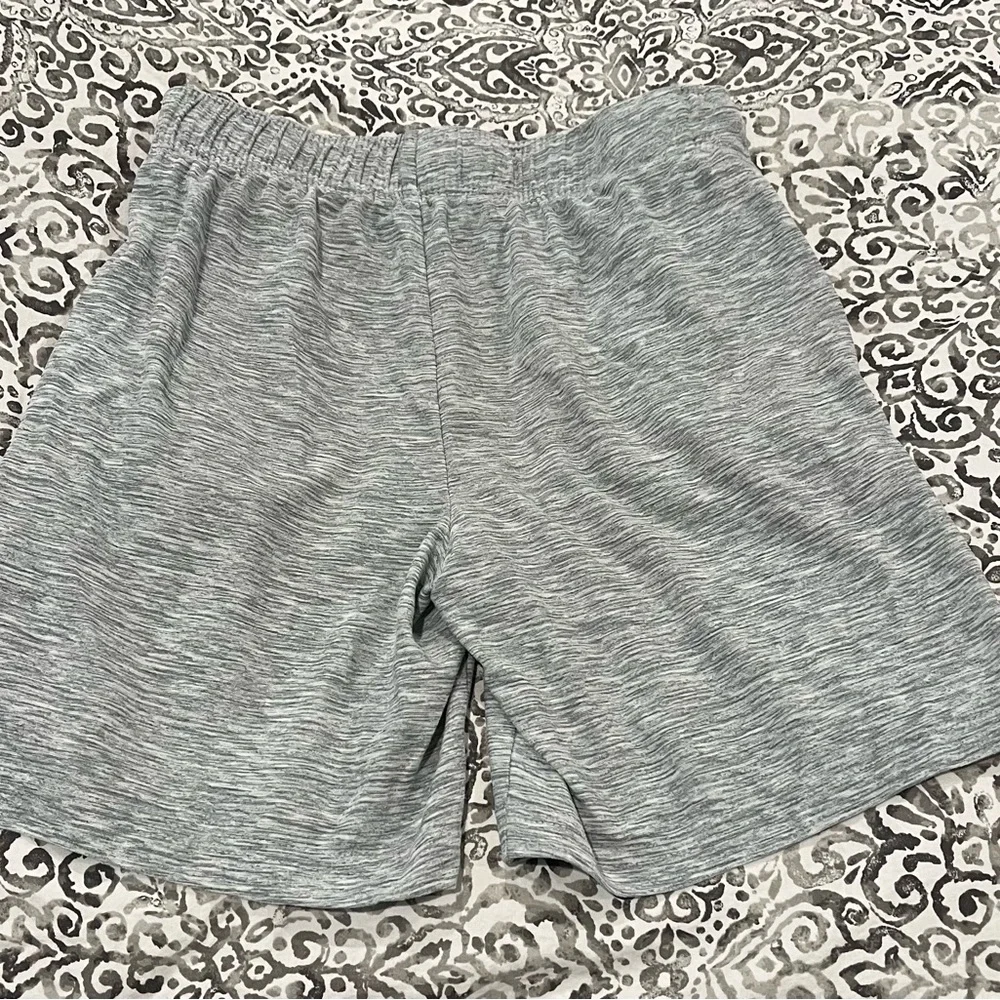 Old Navy Active Gray Athletic Shorts